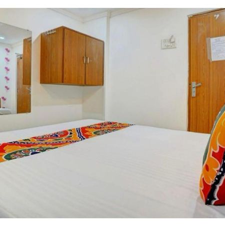 Hotel Super Mumbai Luaran gambar