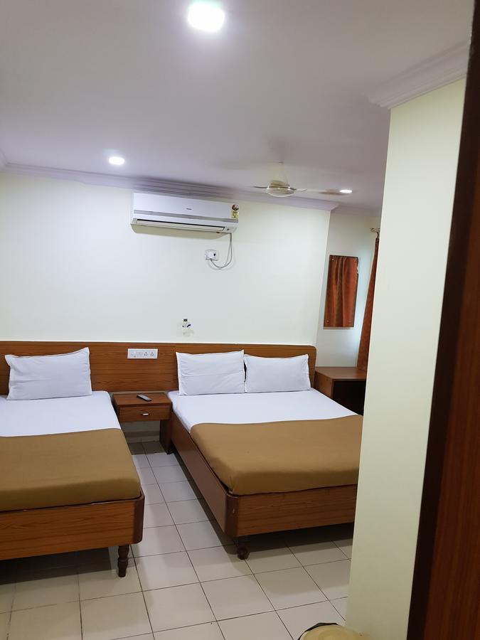 Hotel Super Mumbai Luaran gambar